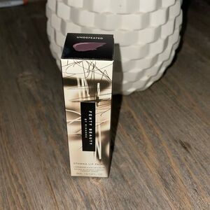 New in box! Fenty Beauty Stunna Lip Paint longwear fluid lip color - UNDEFEATED